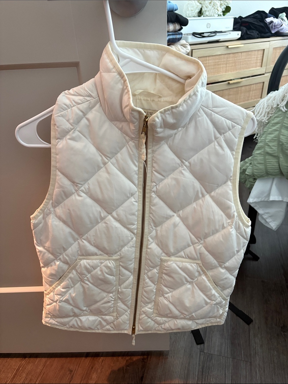 Women’s Quilted Puffer Vest - Ivory